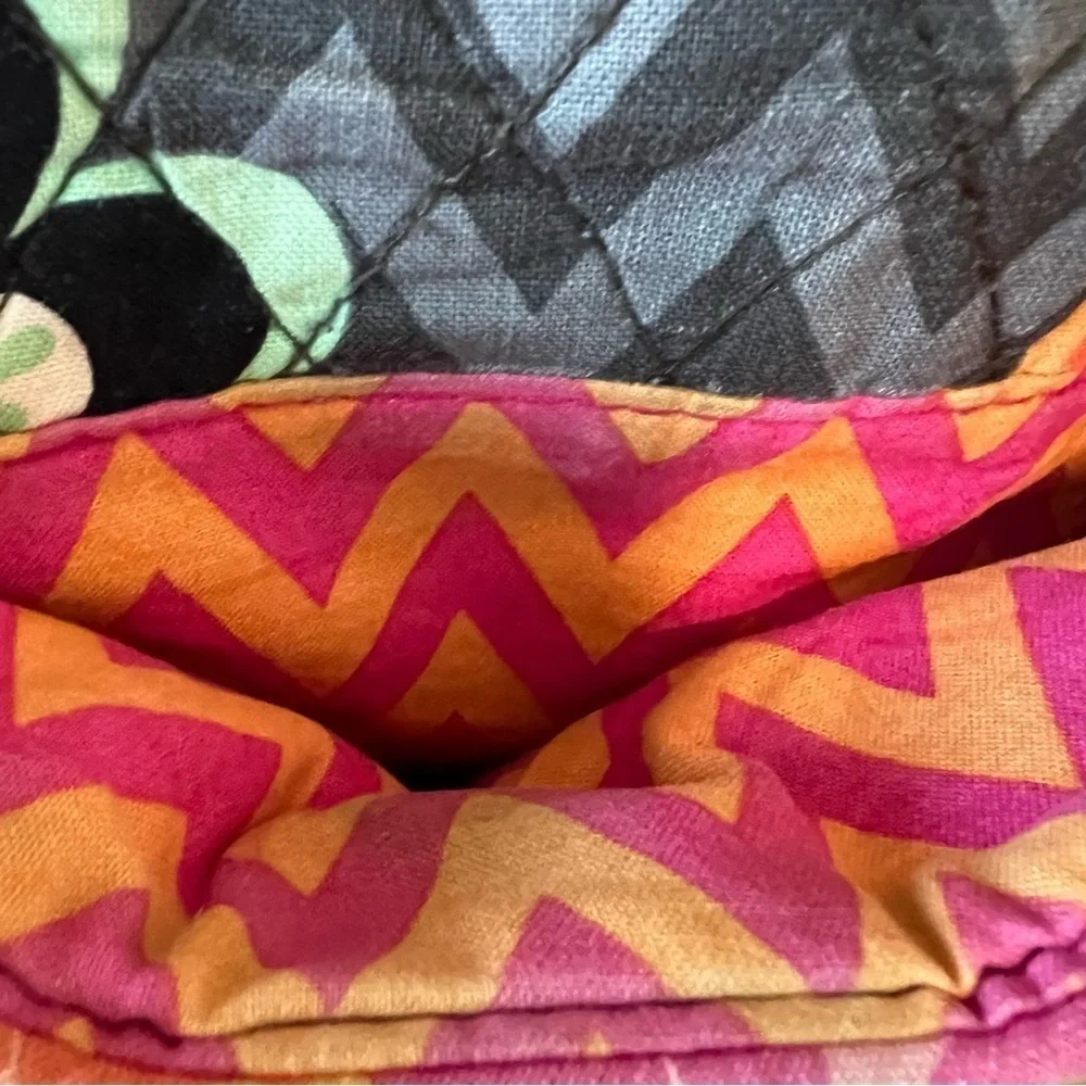 VERA BRADLEY Ziggy Zinnia 2014  Little Hipster Crossbody Pink Orange Floral